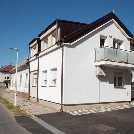 Apartments Oaza Daruvar Exterior foto